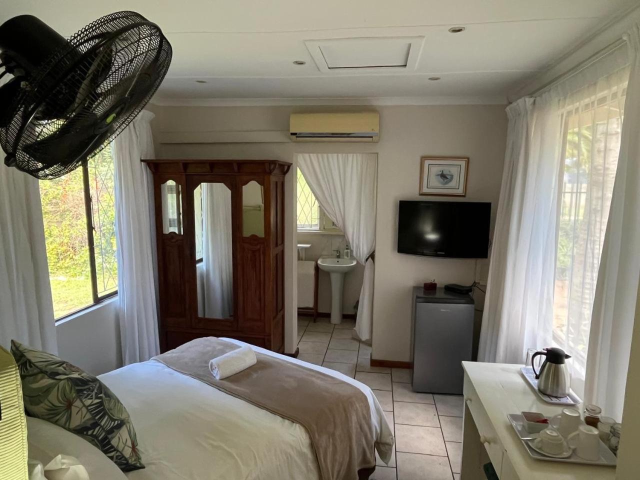 The Guest House 蓬戈拉 外观 照片